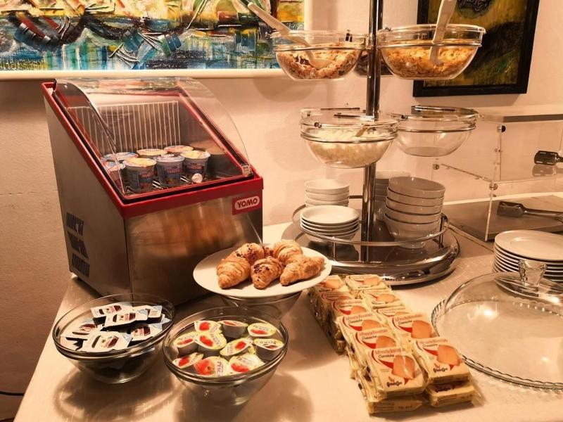 Hr Hotel - Restoran