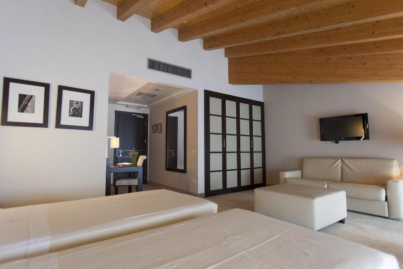Hotel & Residence Villa Bartolomea - Oda