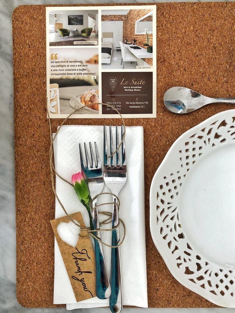 Le Suite Bed & Breakfast - Holiday Home - Restoran