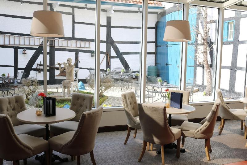 Saillant Hotel Brull - Lobi