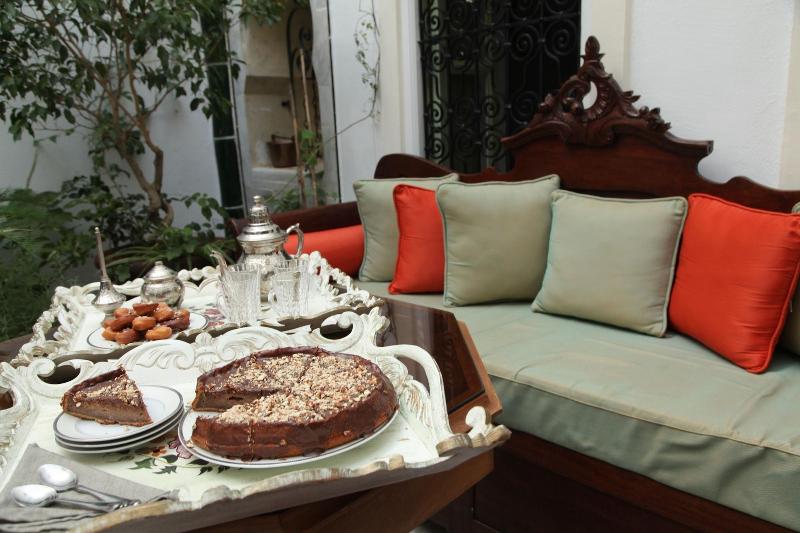 El Patio Courtyard House - Restoran