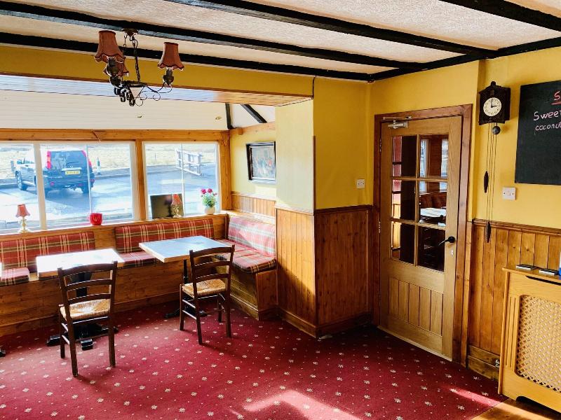 Aultguish Inn - Bar