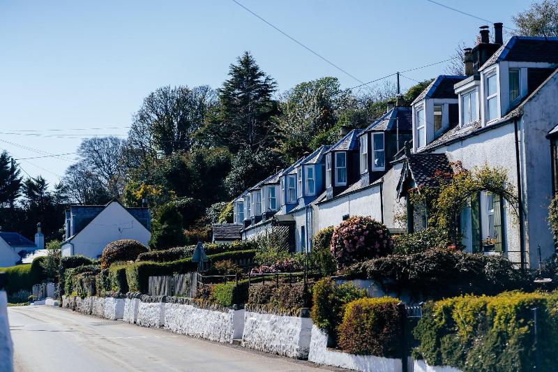 Corrie Hotel - Oda