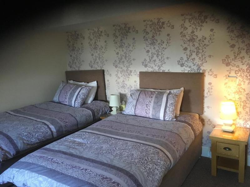 Corrie Hotel - Oda