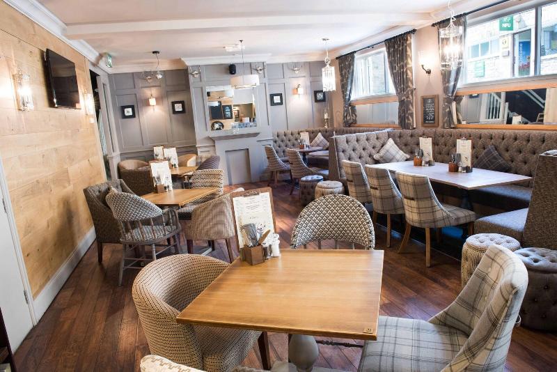 The County Hotel - Lobi