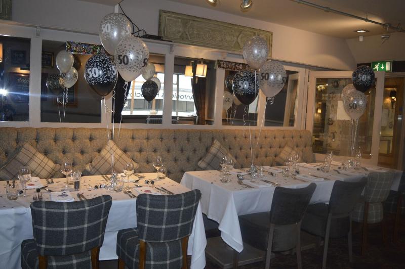The County Hotel - Restoran