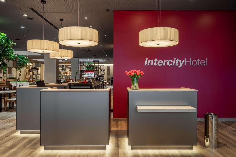 Intercityhotel Budapest - Lobi