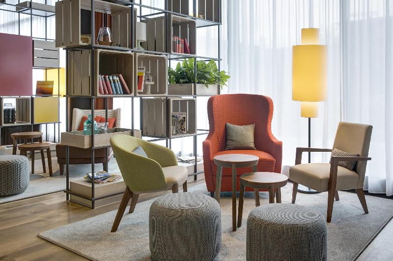 Intercityhotel Budapest - Lobi