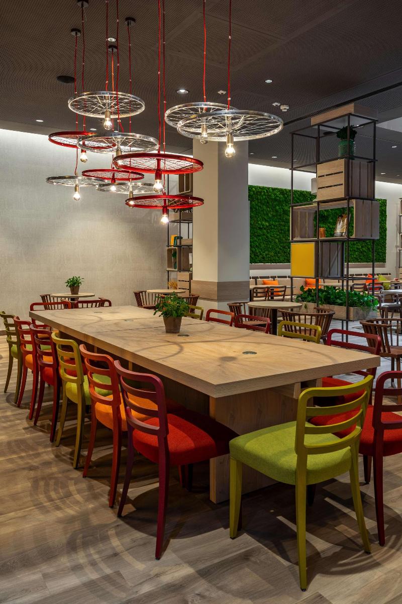 Intercityhotel Budapest - Restoran