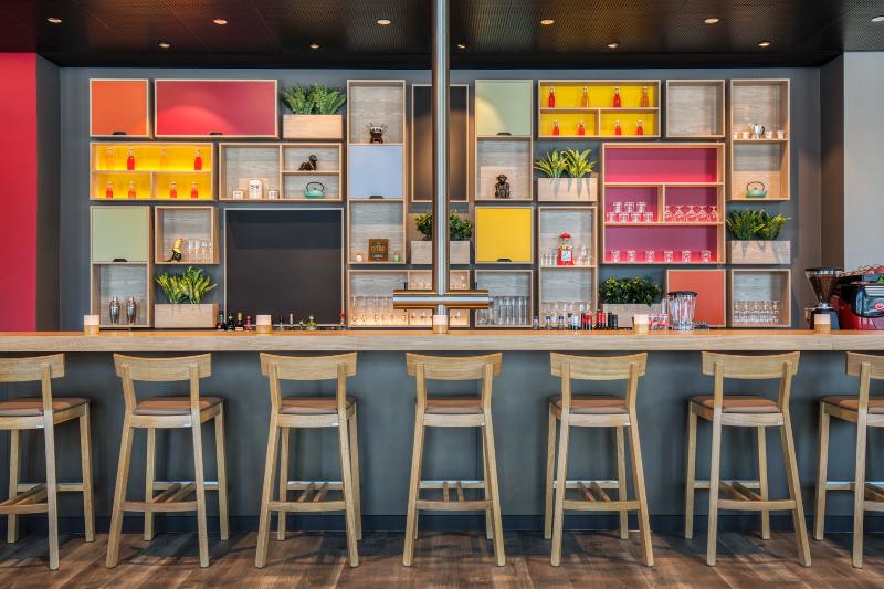 IntercityHotel Wiesbaden - Bar