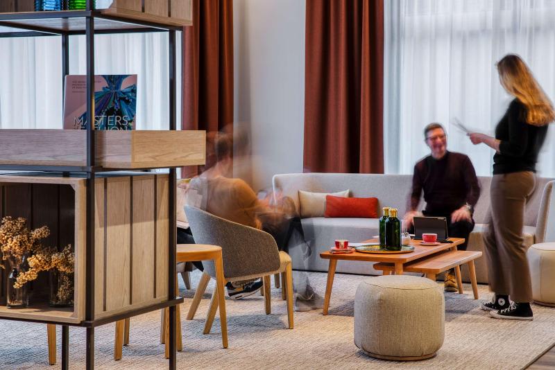 IntercityHotel Wiesbaden - Lobi