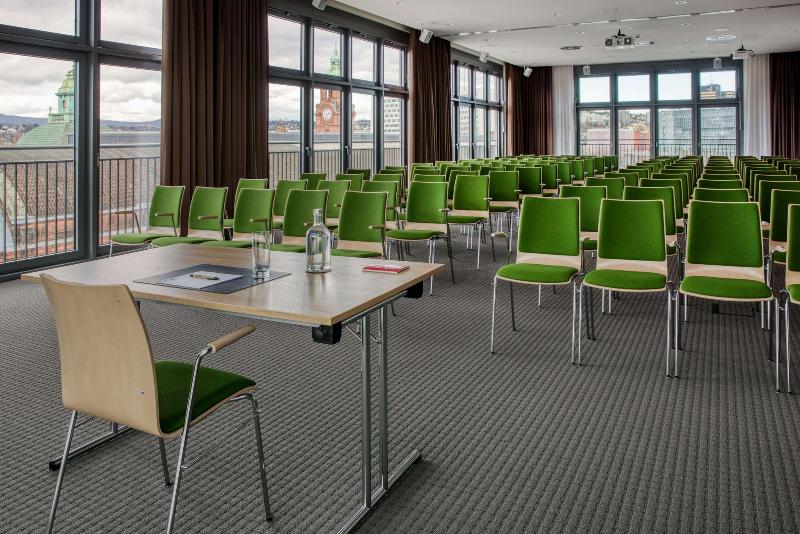 IntercityHotel Wiesbaden - Toplantı
