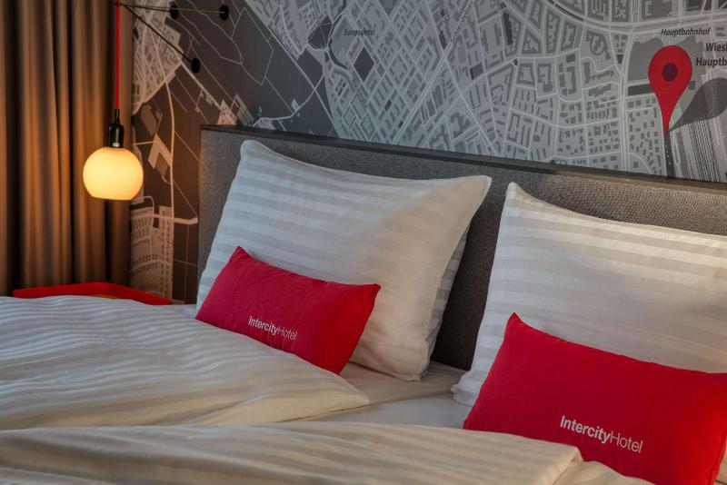 IntercityHotel Wiesbaden - Oda
