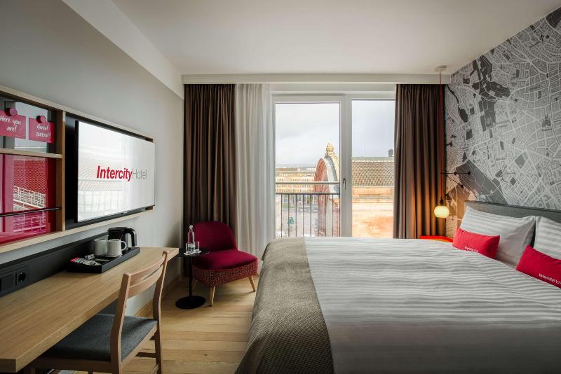 IntercityHotel Wiesbaden - Oda