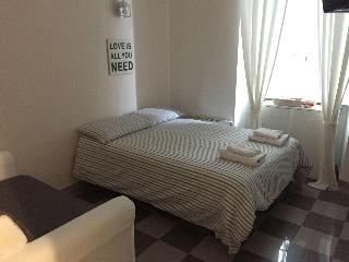 Bed2Go otel fotoğrafı