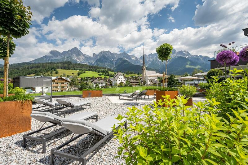 die HOCHKÖNIGIN – Magic Mountain Resort - Teras