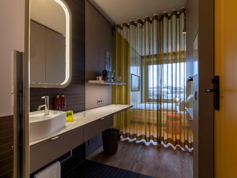 b'mine Duesseldorf, WorldHotels Crafted - Oda