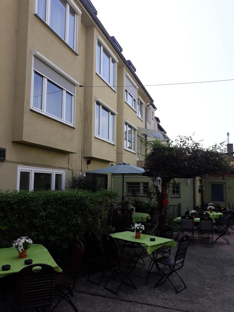 Zwehrener Hof - Genel