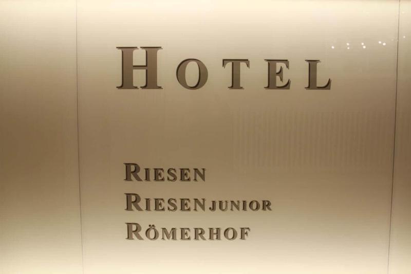 Hotel Riesenjunior By Trip Inn - Lobi
