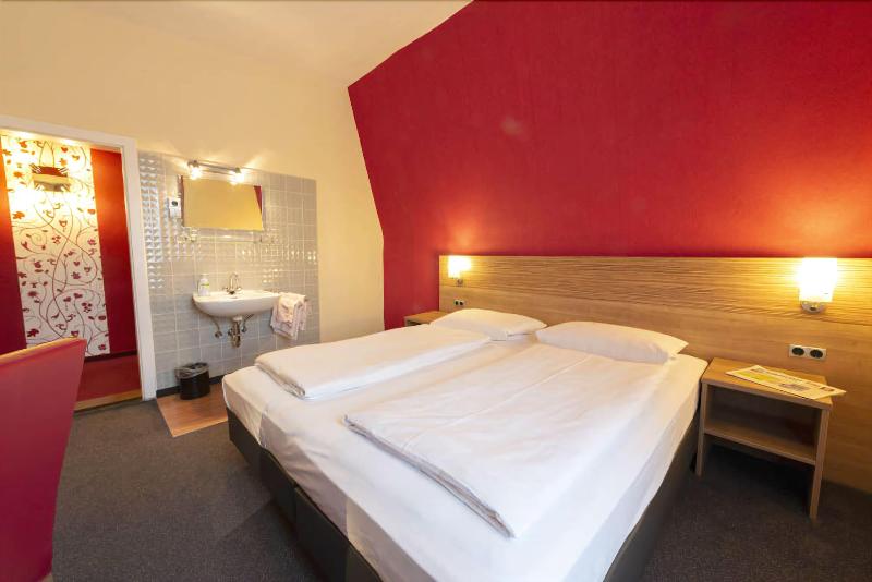 Hotel Café Lieb - Oda