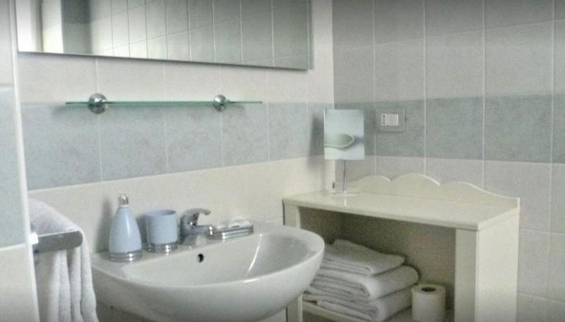Hotel Moniga - Oda