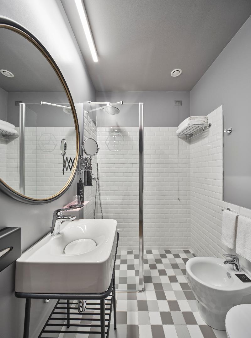 The Modernist Hotel - Oda