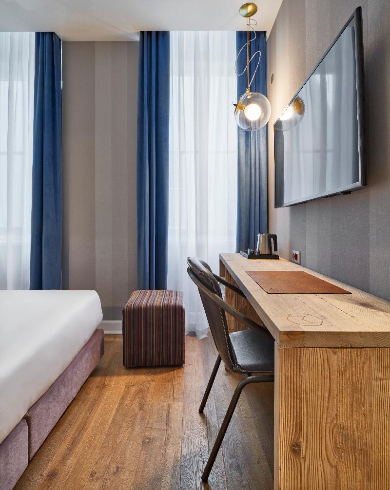 The Modernist Hotel - Oda