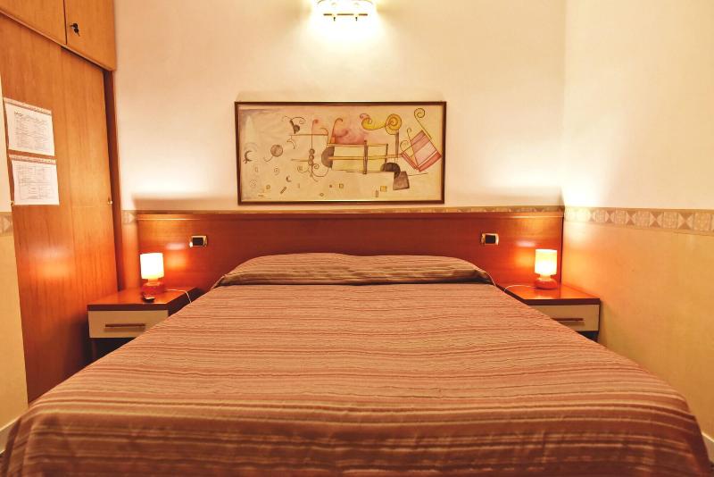 Hotel Carmel Roma - Oda