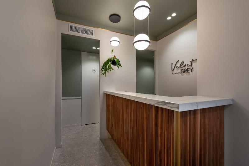 Velvet Grey Boutique Hotel - Lobi