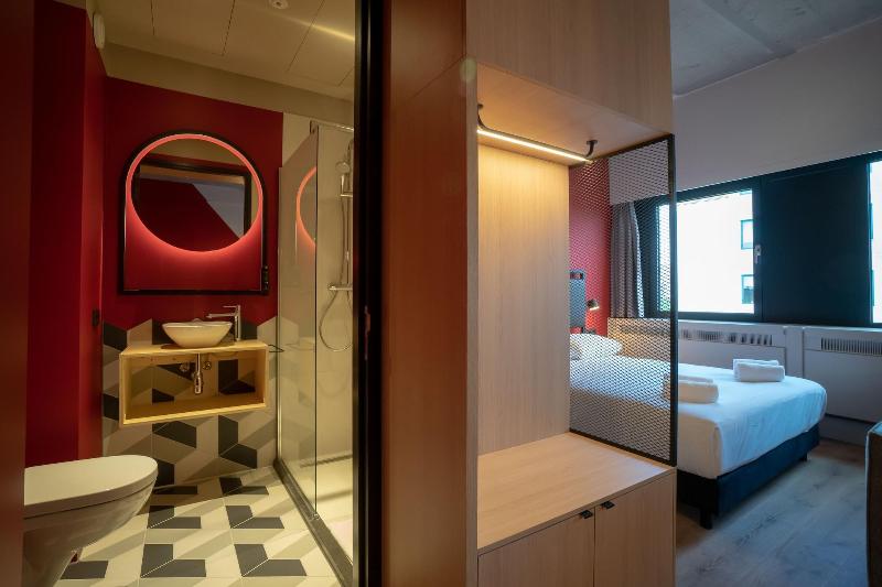 Via Suites - Oda