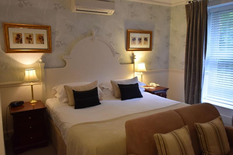 Watersmeet Hotel - Oda