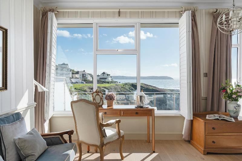 Watersmeet Hotel - Oda