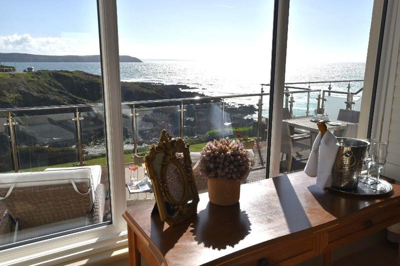 Watersmeet Hotel - Oda