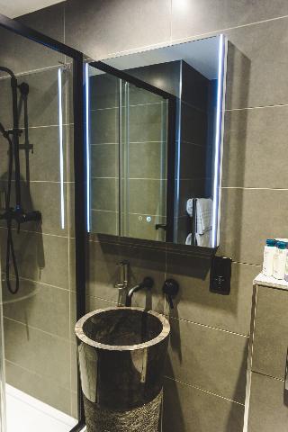 Mono Suites fotoÄŸrafÄ±