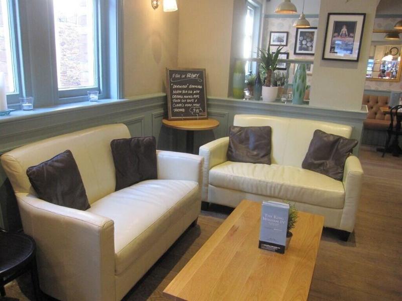 King William Iv - Bar