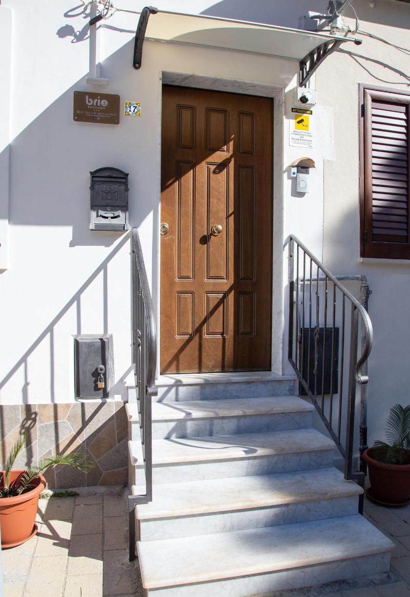 Brio Bed & Breakfast - Genel