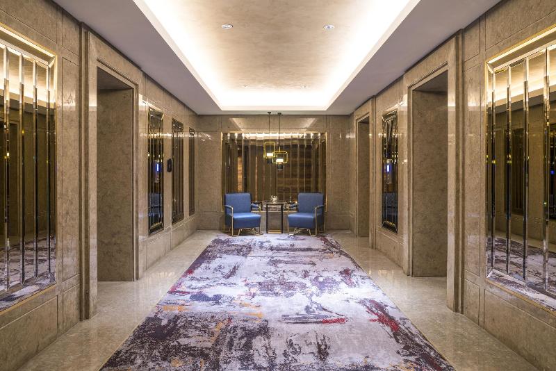 Swissotel Jakarta PIK Avenue - Lobi