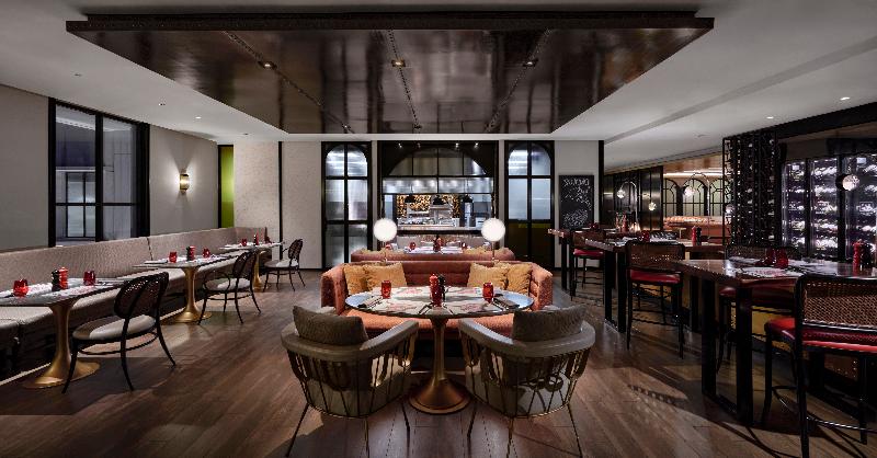 Pullman Bandung Grand Central - Restoran