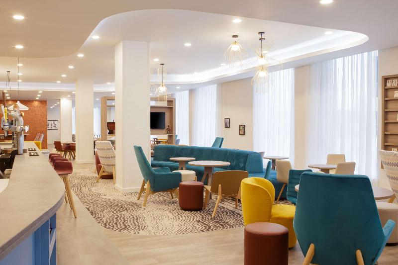 Hampton by Hilton Manchester Northern Quarter - Bar