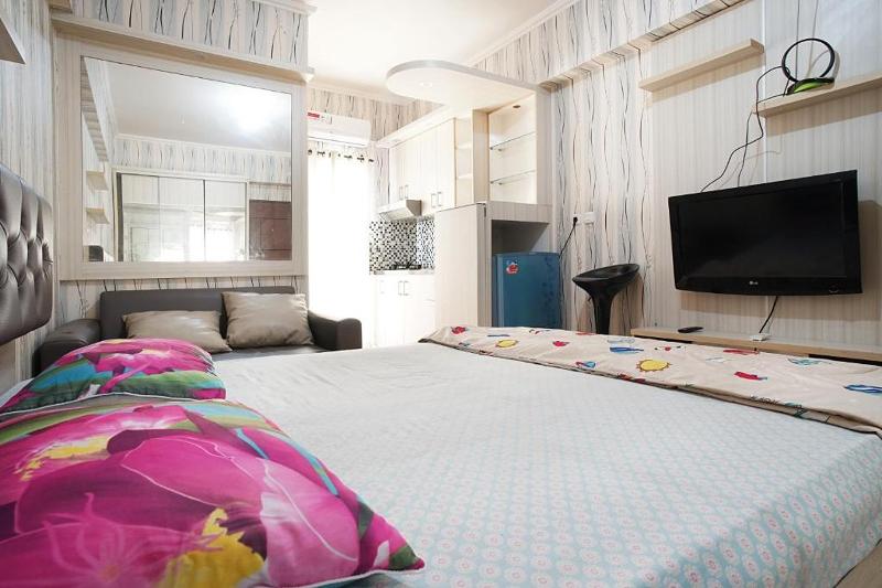 Planet Room Kemang View by ZUZU - Oda