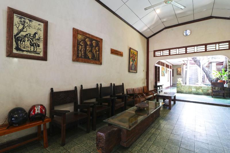 Borneo Hostel by ZUZU - Lobi