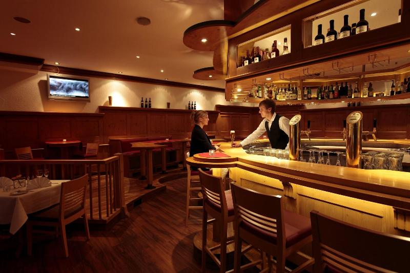 H+ Hotel Wiesbaden Niedernhausen - Bar