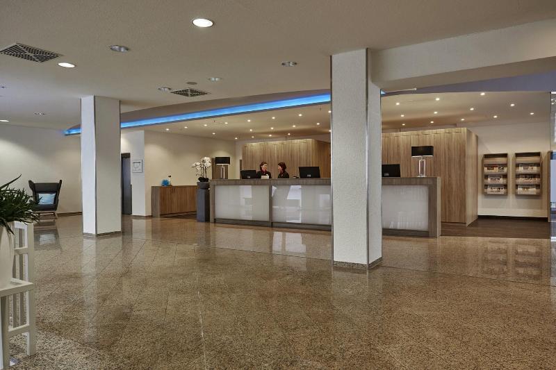 H+ Hotel Wiesbaden Niedernhausen - Lobi