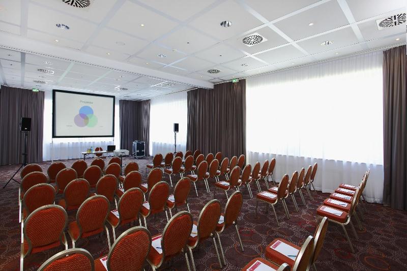 H+ Hotel Wiesbaden Niedernhausen - Toplantı