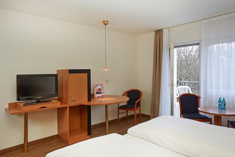 H+ Hotel Wiesbaden Niedernhausen - Genel