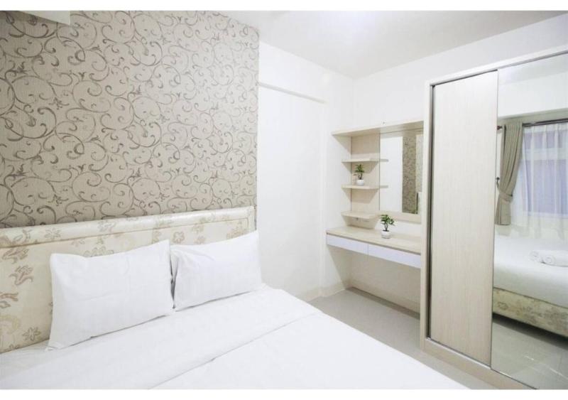 Apartment Green Pramuka by Vincent by ZUZU - Oda