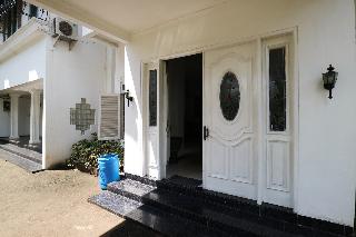 Villa Sri Manganti by ZUZU otel fotoğrafı