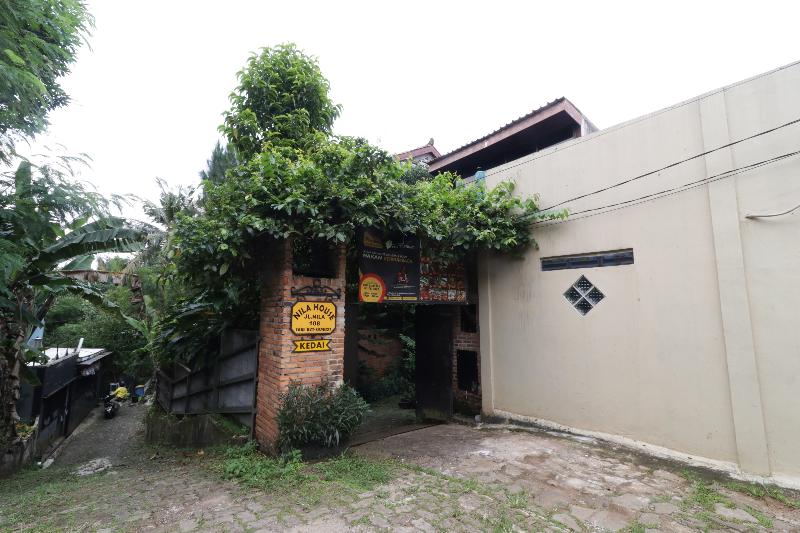 NILA HOUSE, Sharia Family Home Stay by ZUZU - Genel