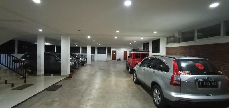 Ragunan Residence Syaridin by ZUZU - Genel