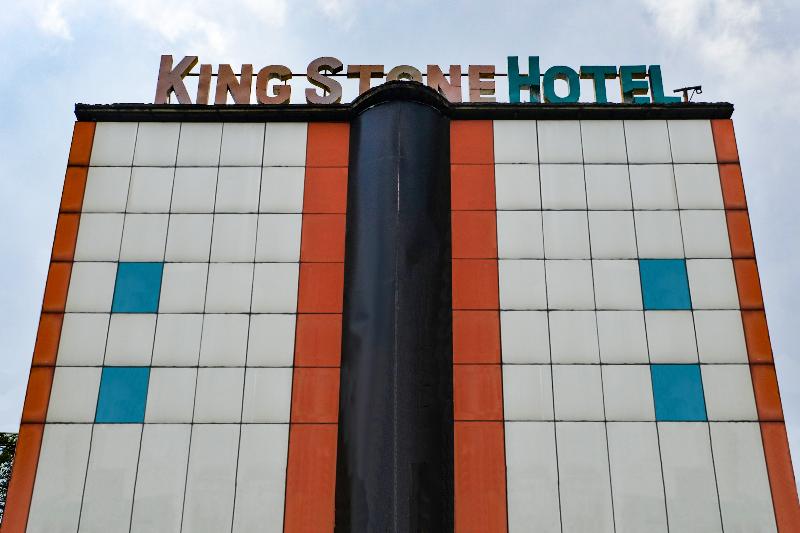 King Stone Hotel by ZUZU - Genel